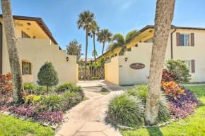 Sunny Escape with Garden View Less Than 1 Mi to the Beach!